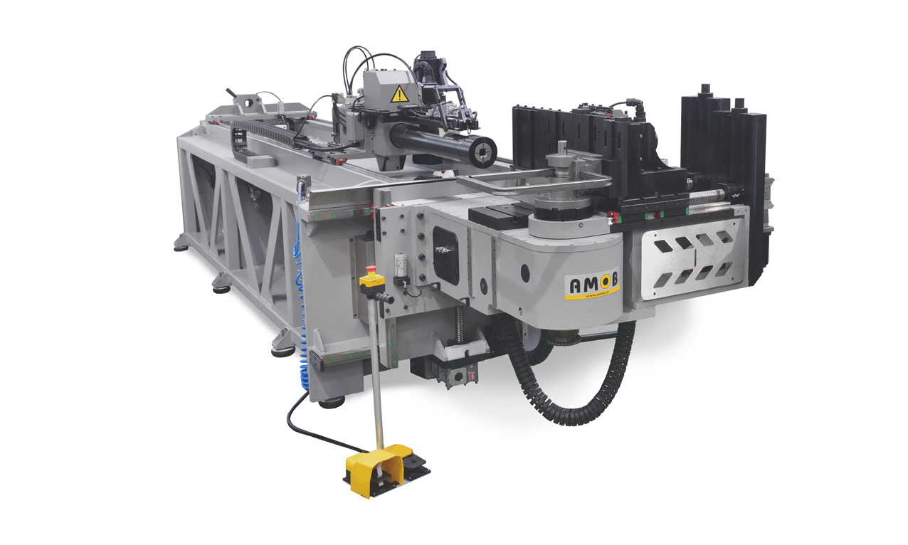 Fully-electric-cnc-tube bender-eMOB52